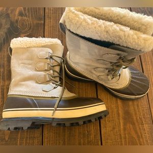 Womens Sorel Caribou Snow Boots Size 9